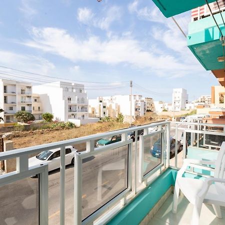 Ne1 - Lovely 2 Bedroom Apartment. Perfect Location Mellieħa Kültér fotó
